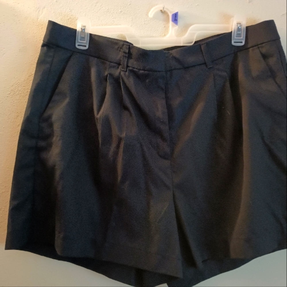 Old Navy black Extra high rise shorts.